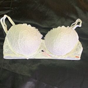 34C Victoria’s Secret Pink collection date Push-up Bra